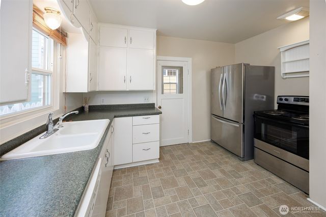 521 Avenue C, Snohomish, WA 98290