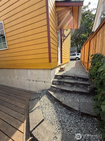 521 Avenue C, Snohomish, WA 98290