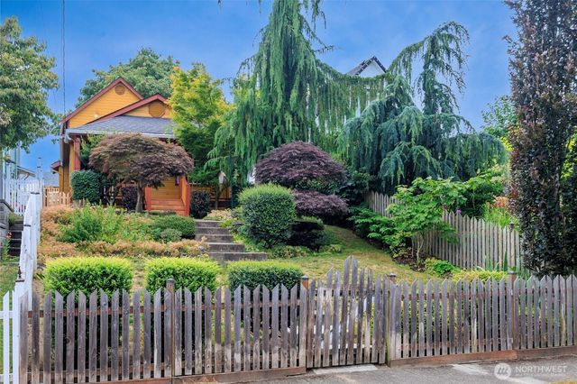 521 Avenue C, Snohomish, WA 98290
