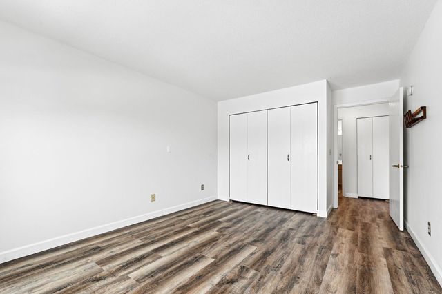 720 3rd Avenue NE 319, Minneapolis, MN 55413