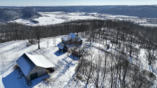 14096 Turben Ridge ROAD, Soldiers Grove, WI 54655