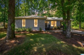 2400 GLENMORE COURT, Birmingham, AL 35235