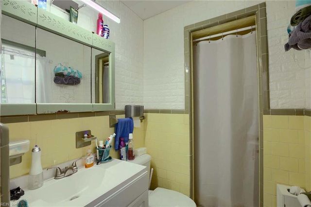 2795 George Wash Memorial HWY, Hayes, VA 23072