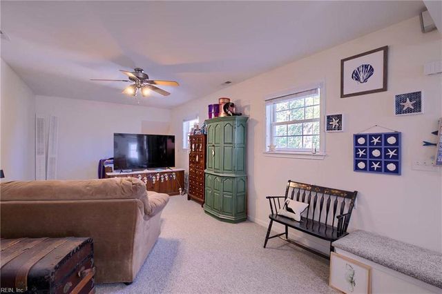 2795 George Wash Memorial HWY, Hayes, VA 23072