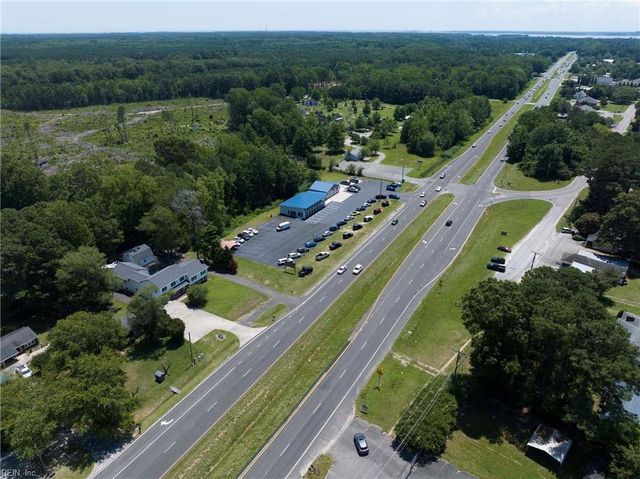 2795 George Wash Memorial HWY, Hayes, VA 23072