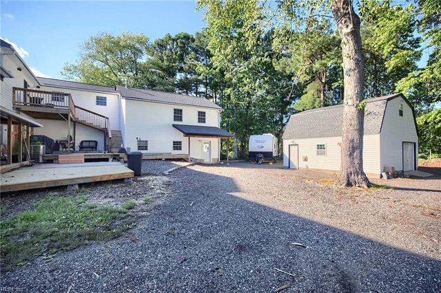 2795 George Wash Memorial HWY, Hayes, VA 23072