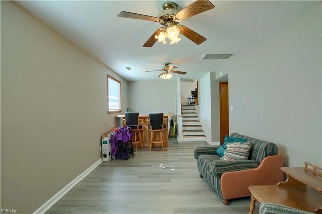 2795 George Wash Memorial HWY, Hayes, VA 23072