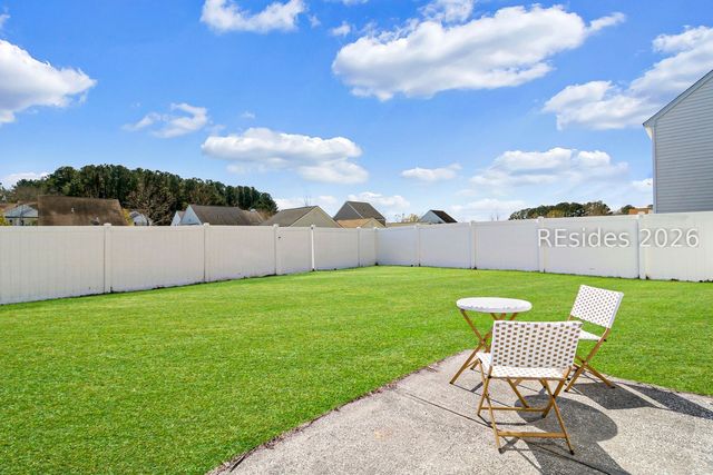 229 University Pkwy, Bluffton, SC 29909