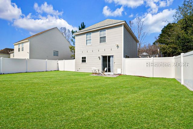 229 University Pkwy, Bluffton, SC 29909