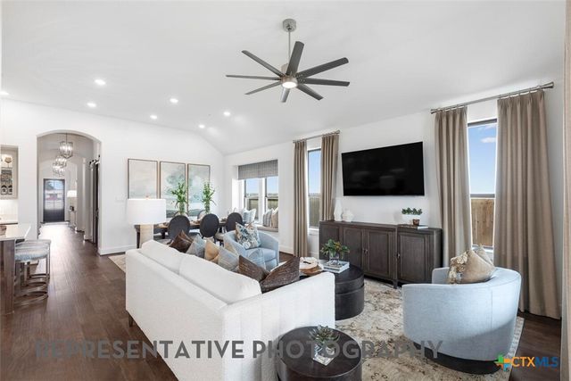 2585 High Ground, San Antonio, TX 78245