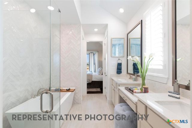 2585 High Ground, San Antonio, TX 78245