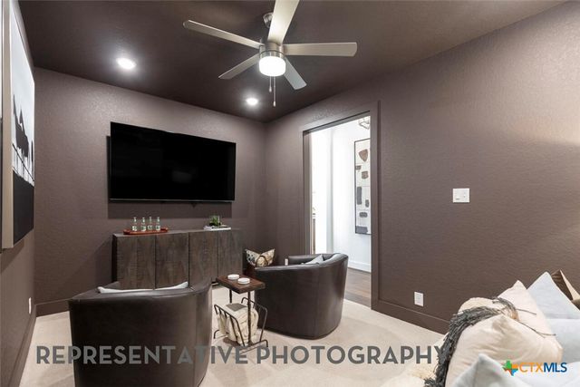 2585 High Ground, San Antonio, TX 78245