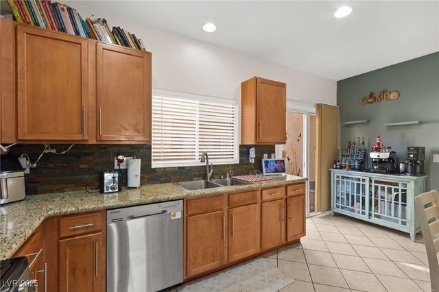 6808 Nickel Mine Avenue, Las Vegas, NV 89122