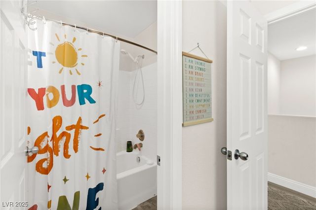 6808 Nickel Mine Avenue, Las Vegas, NV 89122