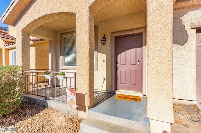 6808 Nickel Mine Avenue, Las Vegas, NV 89122