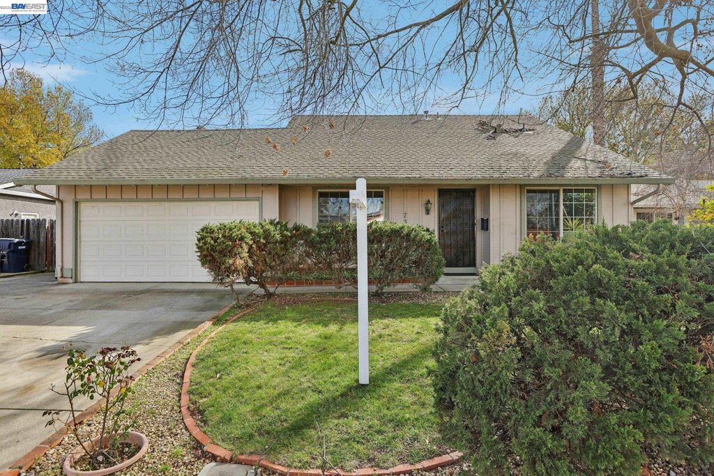 731 Del Norte Dr, Livermore, CA 94551