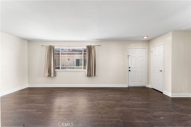 43465 30th W, Lancaster, CA 93536