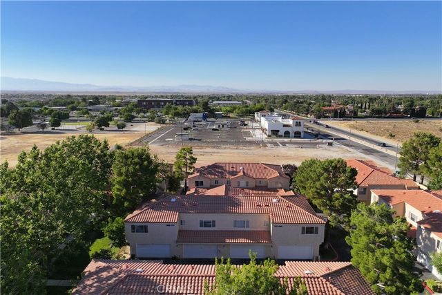 43465 30th W, Lancaster, CA 93536