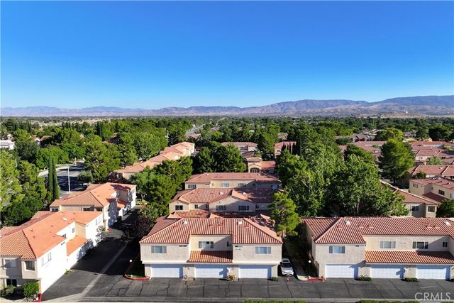 43465 30th W, Lancaster, CA 93536
