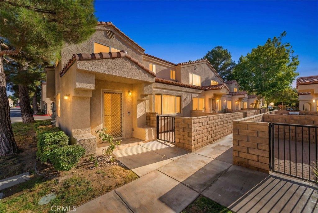 43465 30th W, Lancaster, CA 93536