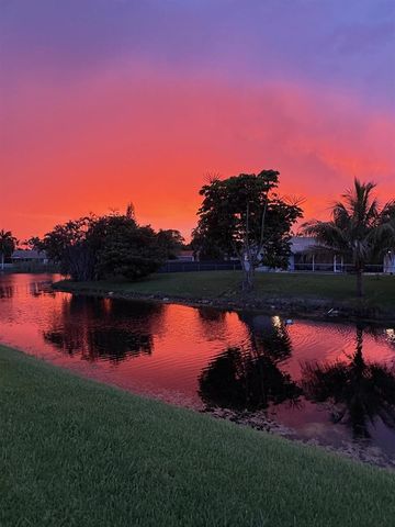 9925 NW 9TH Court, Plantation, FL 33324