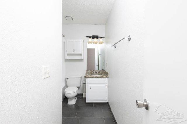 6152 Chablis Ln, Pensacola, FL 32504