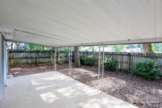 6152 Chablis Ln, Pensacola, FL 32504