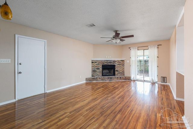 6152 Chablis Ln, Pensacola, FL 32504