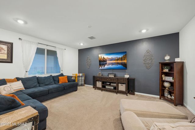 17436 S Nicholas Falls Drive, Vail, AZ 85641