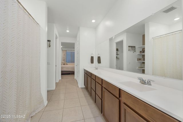 17436 S Nicholas Falls Drive, Vail, AZ 85641