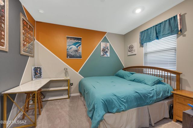 17436 S Nicholas Falls Drive, Vail, AZ 85641