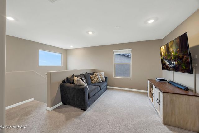 17436 S Nicholas Falls Drive, Vail, AZ 85641