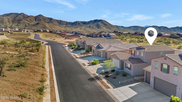 17436 S Nicholas Falls Drive, Vail, AZ 85641