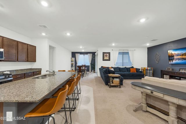 17436 S Nicholas Falls Drive, Vail, AZ 85641