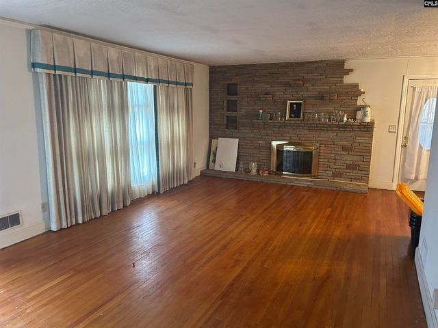 1040 Indigo Avenue, Cayce, SC 29033