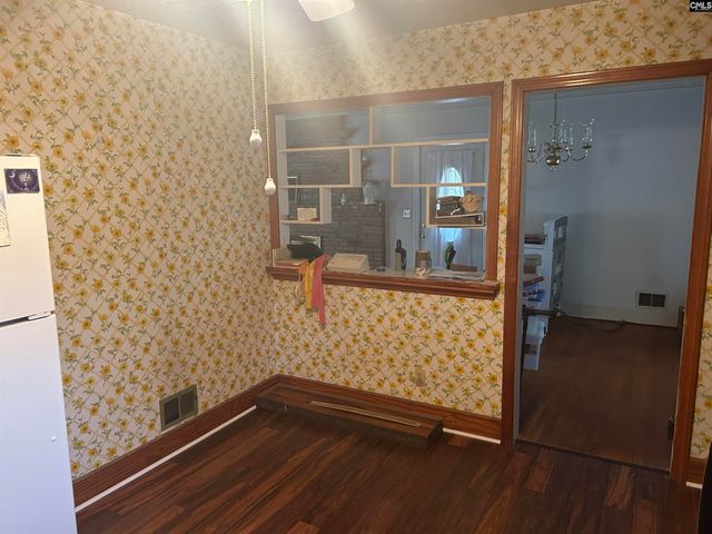 1040 Indigo Avenue, Cayce, SC 29033