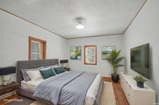 2827 Edwardsburg Avenue, Elkhart, IN 46514