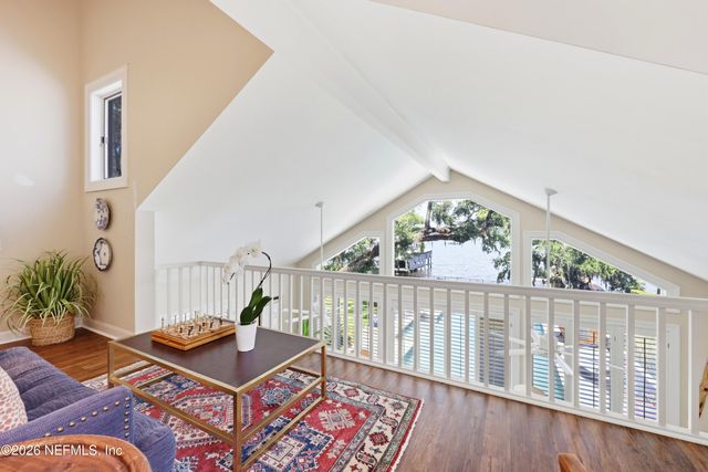 4002 MCGIRTS Boulevard, Jacksonville, FL 32210