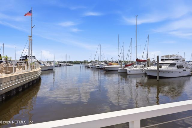 4002 MCGIRTS Boulevard, Jacksonville, FL 32210
