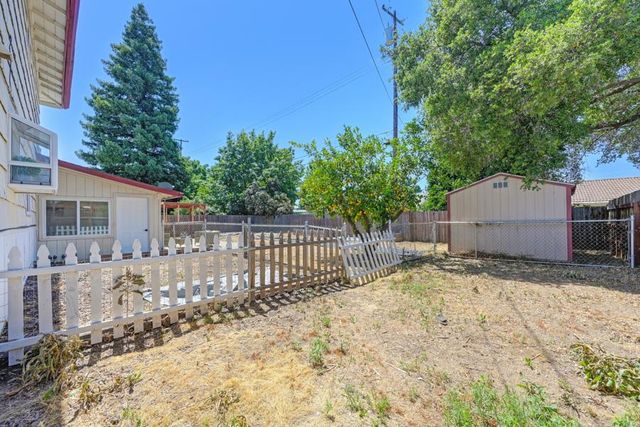2498 Knightwood Way, Rancho Cordova, CA 95670