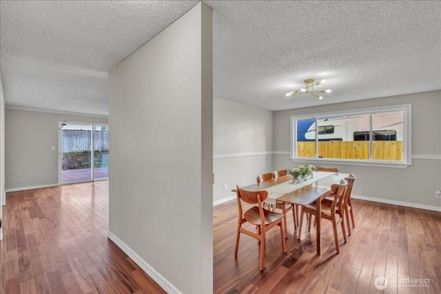 7225 95th Ave SW, Lakewood, WA 98498