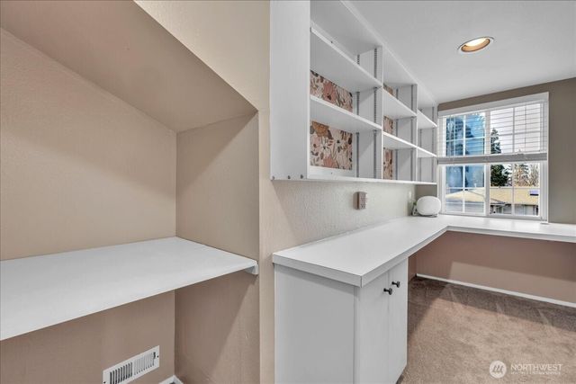 7225 95th Ave SW, Lakewood, WA 98498