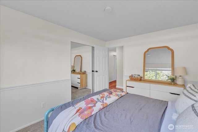 7225 95th Ave SW, Lakewood, WA 98498