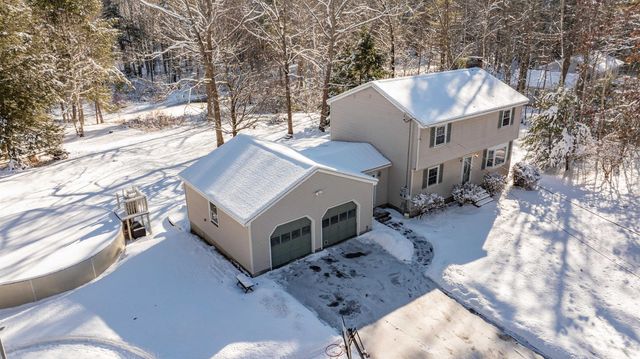 30 Clifton Road, Bedford, NH 03110