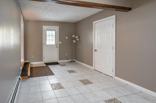 30 Clifton Road, Bedford, NH 03110