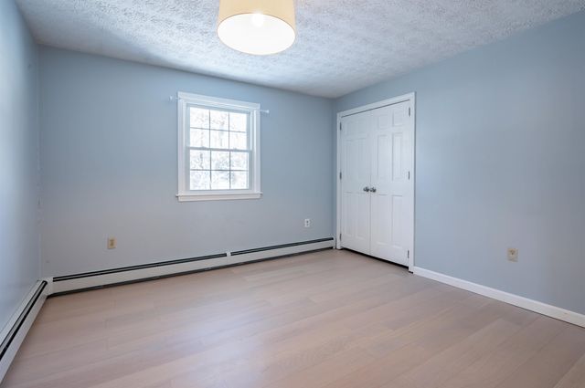 30 Clifton Road, Bedford, NH 03110