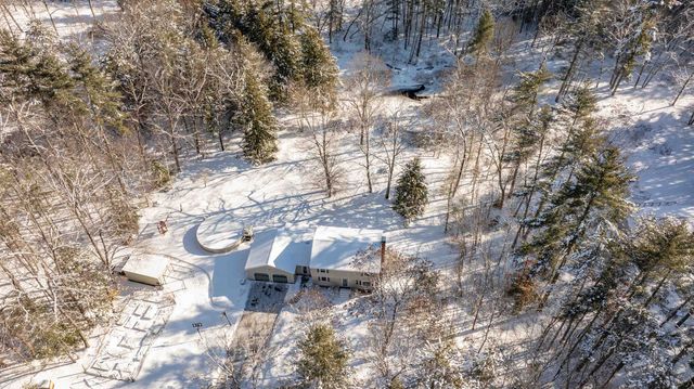 30 Clifton Road, Bedford, NH 03110