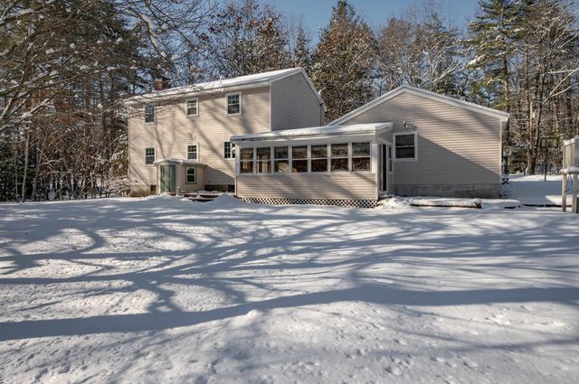 30 Clifton Road, Bedford, NH 03110