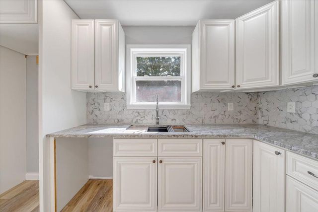 S 1919 Raymond AVE, Covington, VA 24426