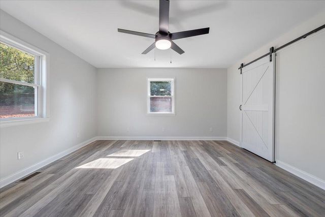 S 1919 Raymond AVE, Covington, VA 24426